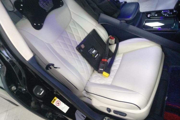 Used Toyota Crown 2012 2.5L Royal Leather Edition Right Front Seat