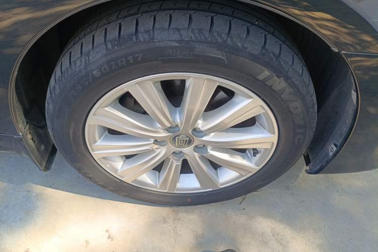 Used Toyota Crown 2012 2.5L Royal Leather Edition Right Front Wheel Hub