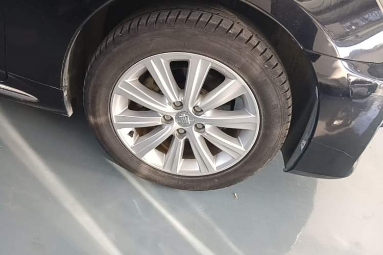 Used Toyota Crown 2012 2.5L Royal Right Front Wheel Hub