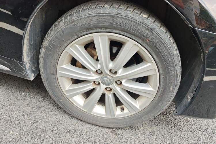 Used Toyota Crown 2012 2.5L Royal Leather Edition Right Front Wheel Hub