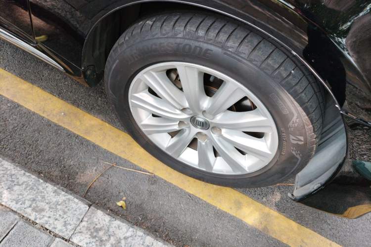 Used Toyota Crown 2012 2.5L Royal Leather Edition Right Front Wheel Hub