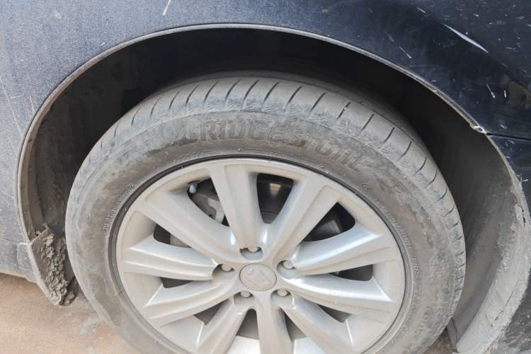 Used Toyota Crown 2012 2.5L Royal Leather Edition Right Front Wheel Hub