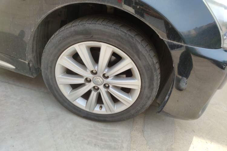 Used Toyota Crown 2012 2.5L Royal Leather Edition Right Front Wheel Hub