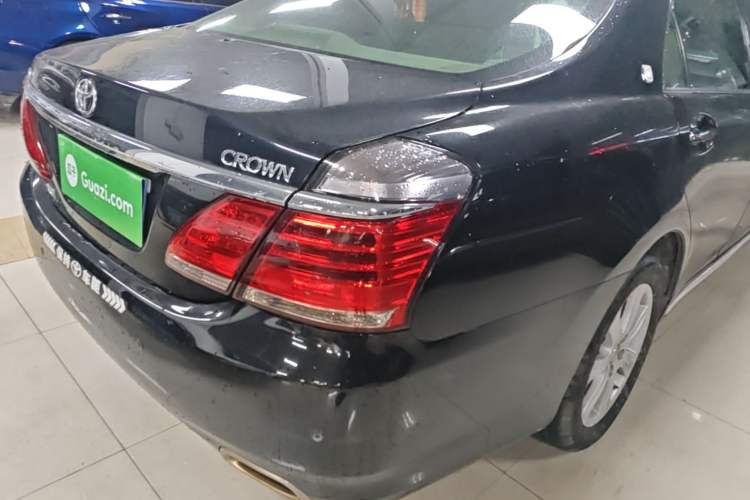 Used Toyota Crown 2012 3.0L Royal Saloon VIP Right Rear Taillight