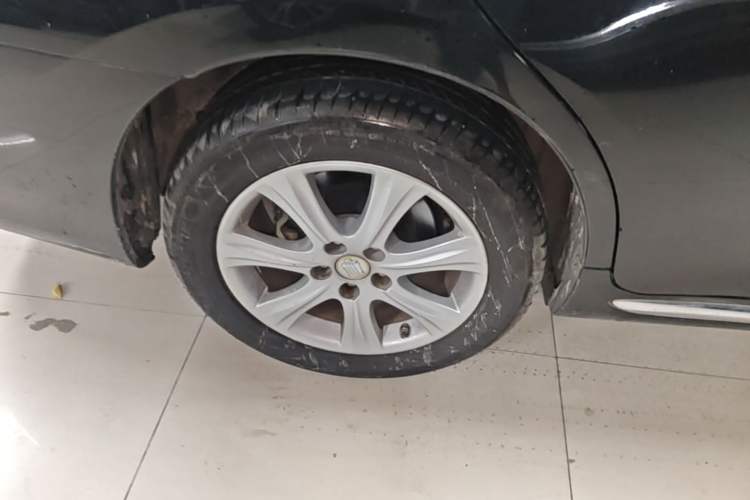 Used Toyota Crown 2012 3.0L Royal Saloon VIP Right Rear Wheel Hub