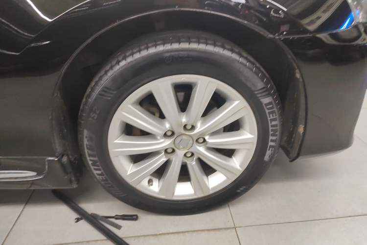 Used Toyota Crown 2012 2.5L Royal Leather Edition Right Rear Wheel Hub