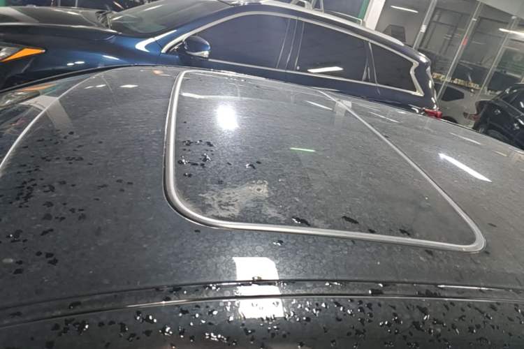 Used Toyota Crown 2012 3.0L Royal Saloon VIP Roof