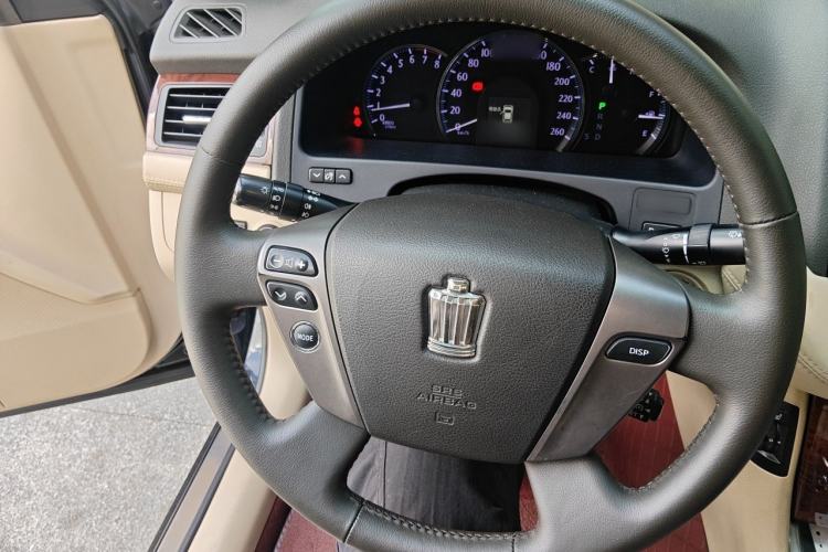 Used Toyota Crown 2012 2.5L Royal Leather Edition Steering Wheel