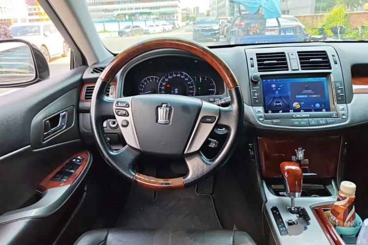 Used Toyota Crown 2012 2.5L Royal Leather Edition Steering Wheel