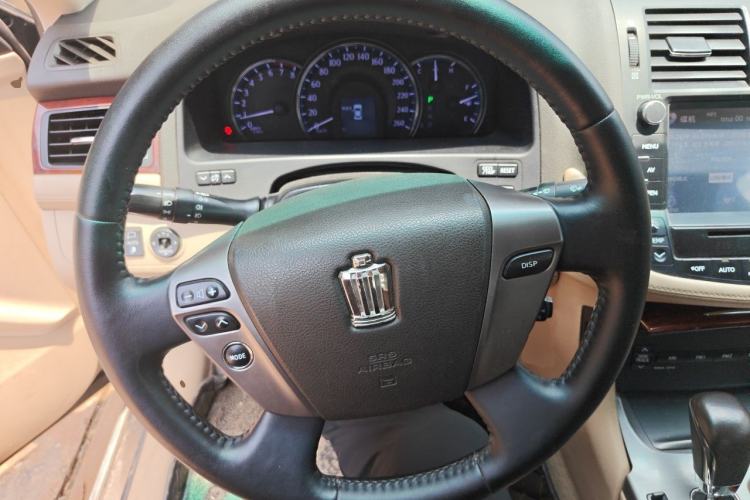 Used Toyota Crown 2012 2.5L Royal Leather Edition Steering Wheel
