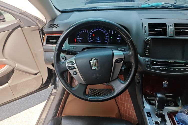 Used Toyota Crown 2012 2.5L Royal Leather Edition Steering Wheel