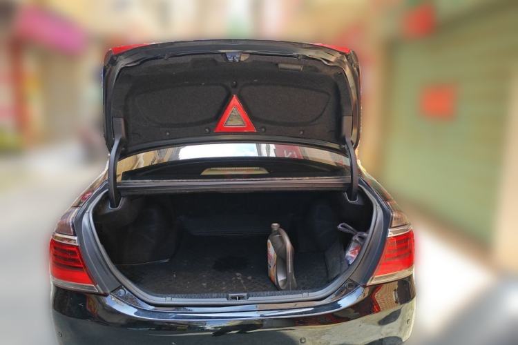 Used Toyota Crown 2012 2.5L Royal Trunk