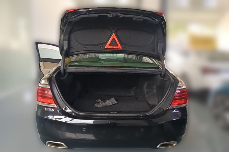 Used Toyota Crown 2012 2.5L Royal Trunk