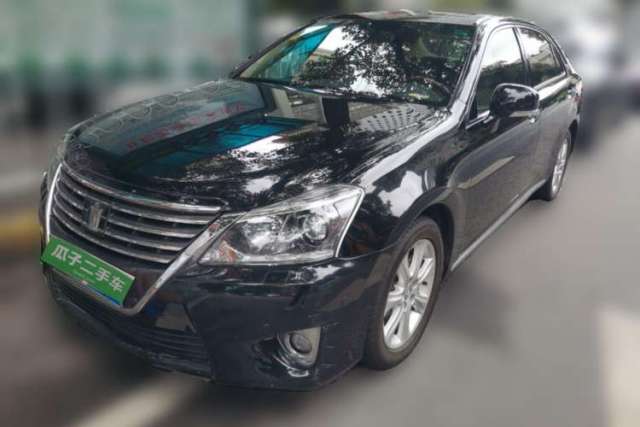 Used Toyota Crown 2012 3.0L Royal Saloon VIP