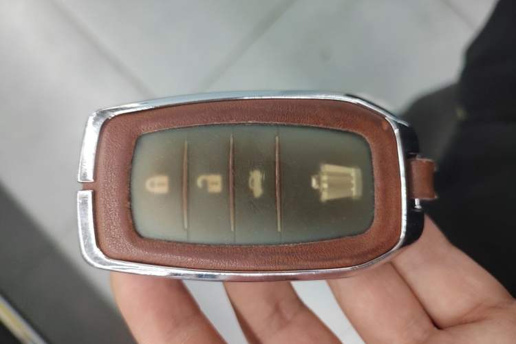 Used Toyota Crown 2012 2.5L Royal Leather Edition Vehicle Key