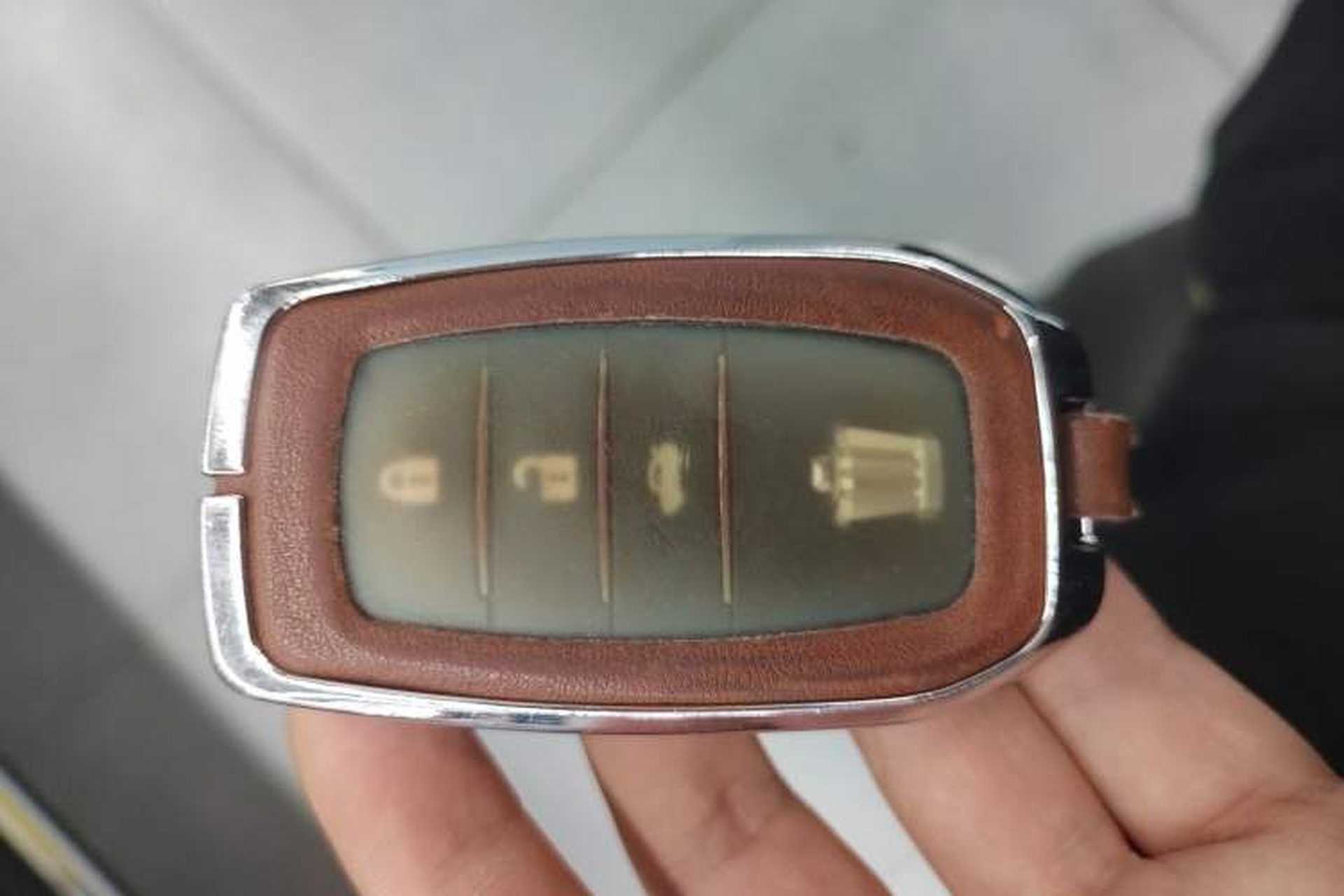 Used Toyota Crown 2012 2.5L Royal Leather Edition Vehicle Key