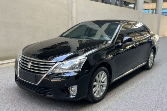 Used Toyota Crown 2012 2.5L Royal Leather Edition