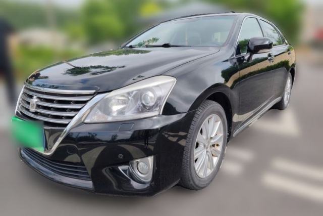 Used Toyota Crown 2012 2.5L Royal Leather Edition