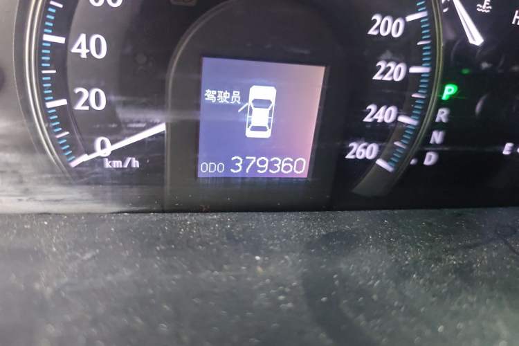 Used Toyota Crown 2012 2.5L Royal Leather Edition Odometer Close Up