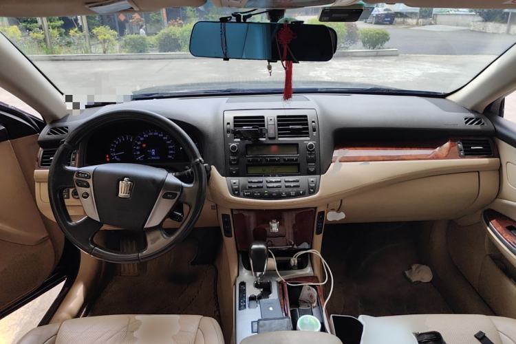 Used Toyota Crown 2012 2.5L Royal Leather Edition Center Console