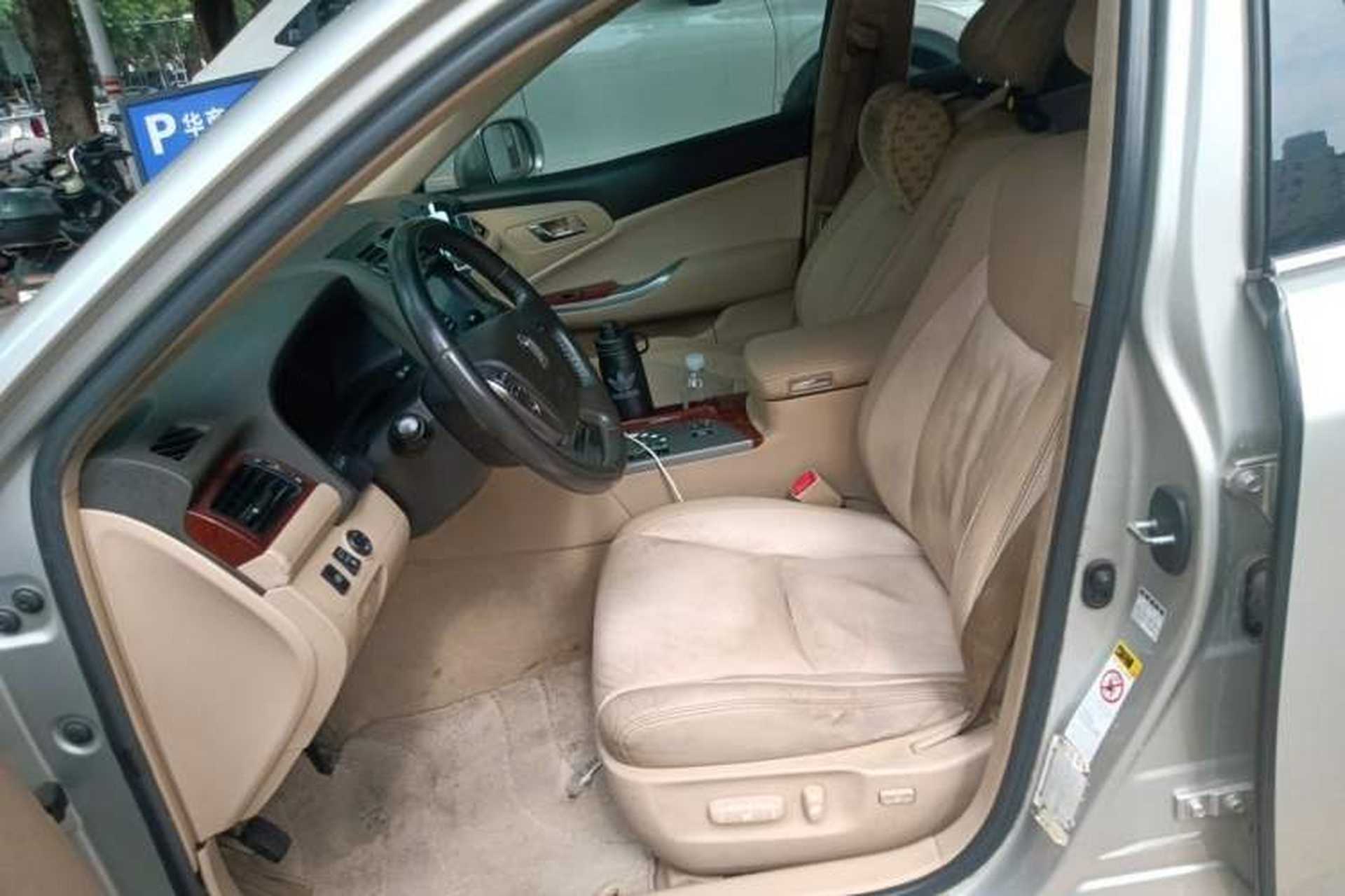Used Toyota Crown 2012 2.5L Royal Leather Edition Left Front Seat
