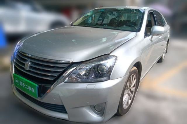Used Toyota Crown 2012 2.5L Royal Leather Edition