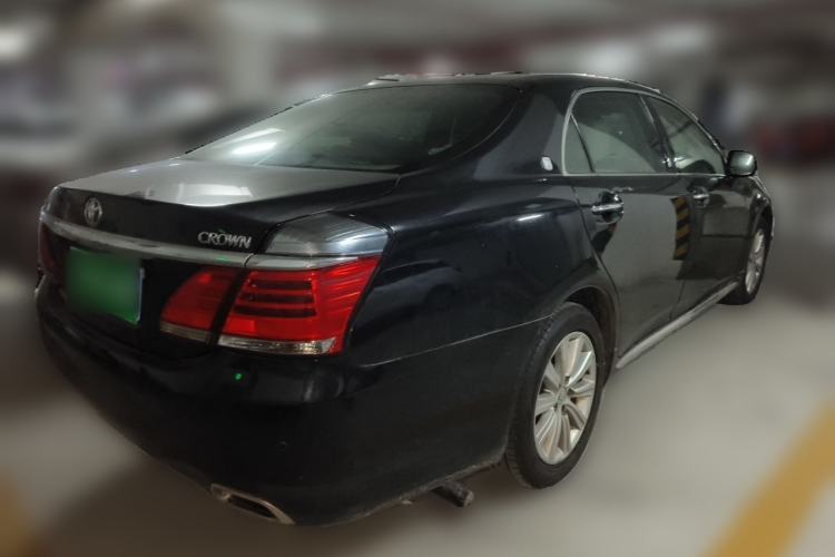 Used Toyota Crown 2012 2.5L Royal Leather Edition Rear Right 45 Deg