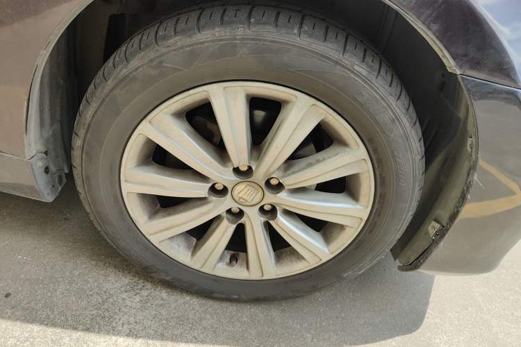 Used Toyota Crown 2012 2.5L Royal Leather Edition Right Front Wheel Hub