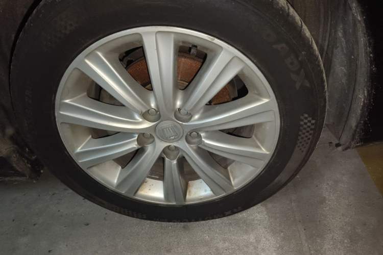 Used Toyota Crown 2012 2.5L Royal Leather Edition Right Front Wheel Hub