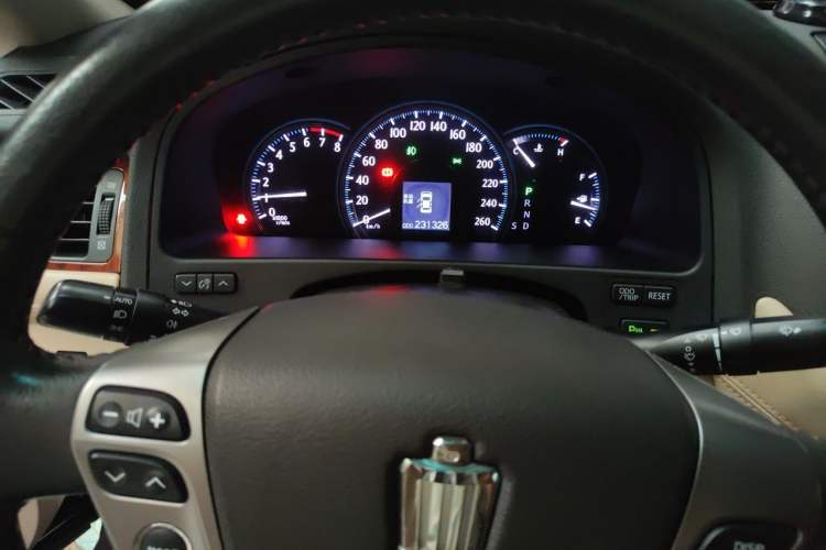 Used Toyota Crown 2012 2.5L Royal Leather Edition Instrument Cluster