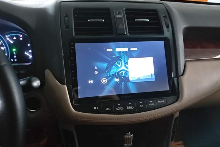 Used Toyota Crown 2012 2.5L Royal Leather Edition Audio And AC Panel
