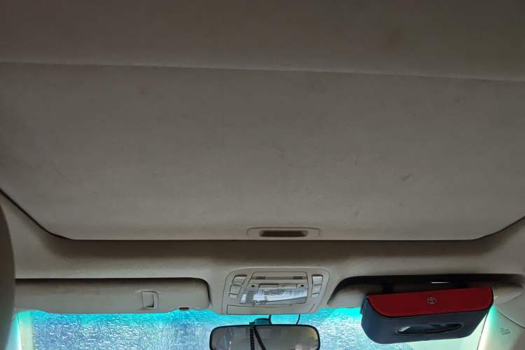 Used Toyota Crown 2012 2.5L Royal Leather Edition Headliner