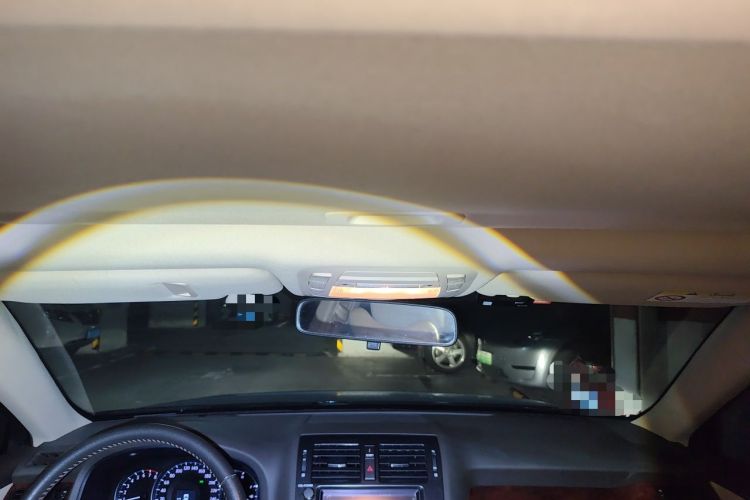 Used Toyota Crown 2012 2.5L Royal Leather Edition Headliner