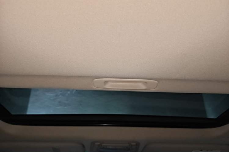 Used Toyota Crown 2012 2.5L Royal Leather Edition Headliner