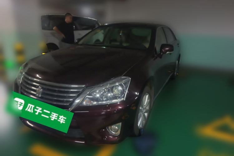 Used Toyota Crown 2012 2.5L Royal Leather Edition Guazi used car, China used car export, Used car for sale, Used cars, Cheapest cars for sale