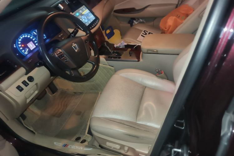 Used Toyota Crown 2012 2.5L Royal Leather Edition Left Front Seat
