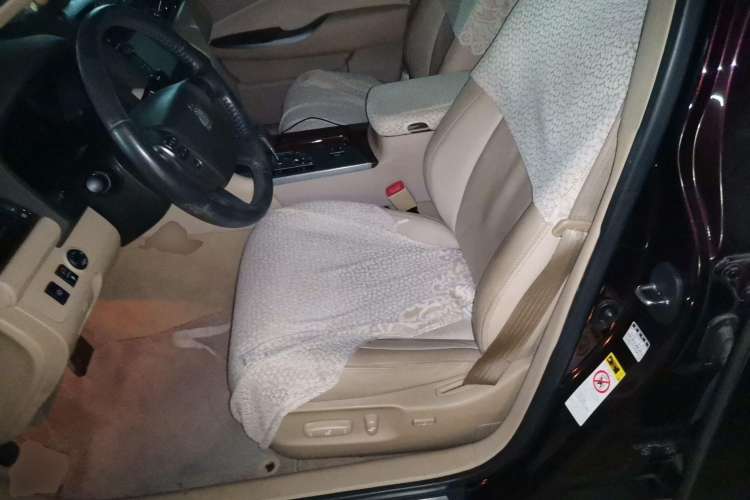 Used Toyota Crown 2012 2.5L Royal Leather Edition Left Front Seat