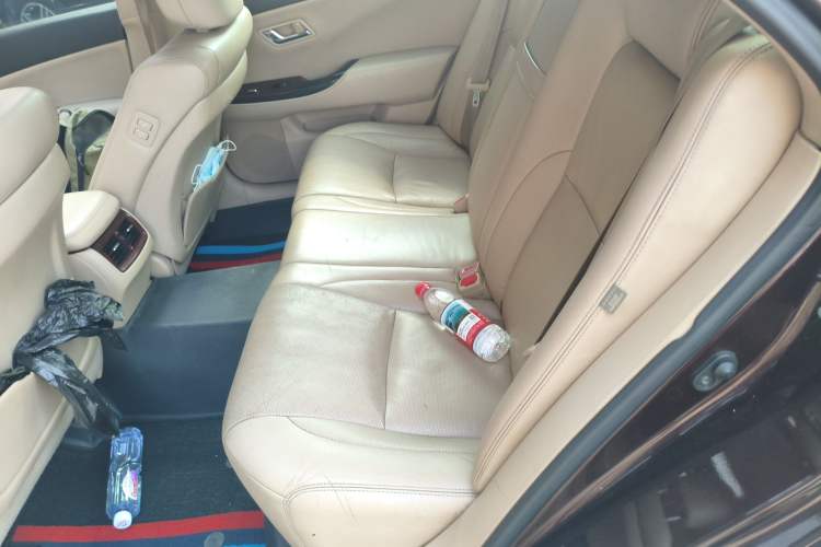 Used Toyota Crown 2012 2.5L Royal Comfort Edition Left Rear Seat