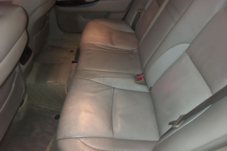 Used Toyota Crown 2012 2.5L Royal Leather Edition Left Rear Seat