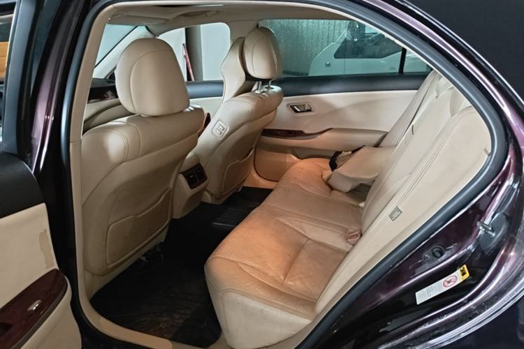 Used Toyota Crown 2012 2.5L Royal Leather Edition Left Rear Seat