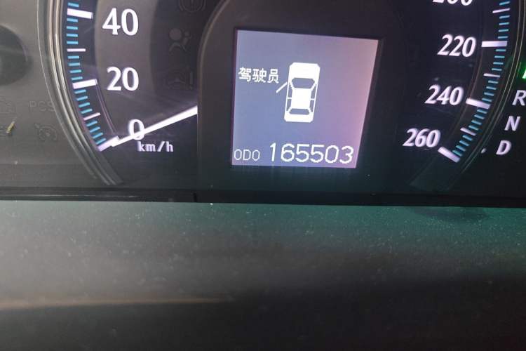 Used Toyota Crown 2012 2.5L Royal Leather Edition Odometer Close Up