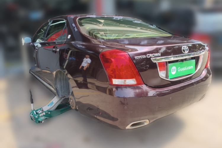 Used Toyota Crown 2012 2.5L Royal Comfort Edition Rear Left 45 Deg