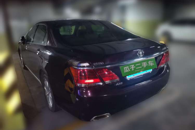 Used Toyota Crown 2012 2.5L Royal Leather Edition Rear Left 45 Deg