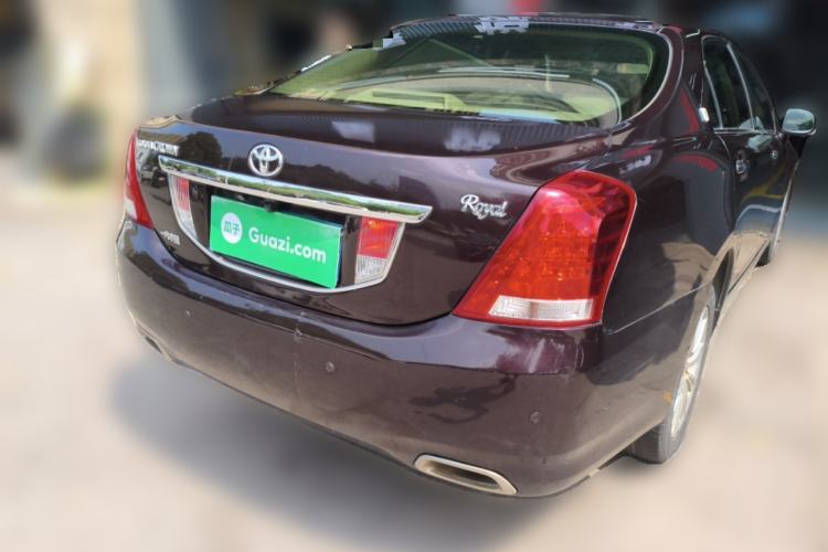 Used Toyota Crown 2012 2.5L Royal Comfort Edition Rear Right 45 Deg