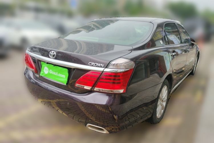 Used Toyota Crown 2012 2.5L Royal Leather Edition Rear Right 45 Deg