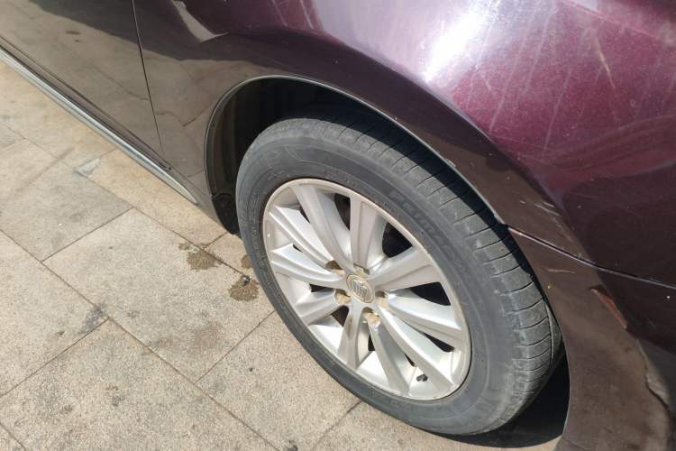 Used Toyota Crown 2012 2.5L Royal Comfort Edition Right Front Wheel Hub
