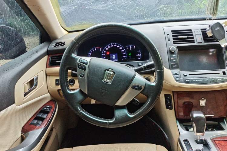 Used Toyota Crown 2012 2.5L Royal Leather Edition Steering Wheel