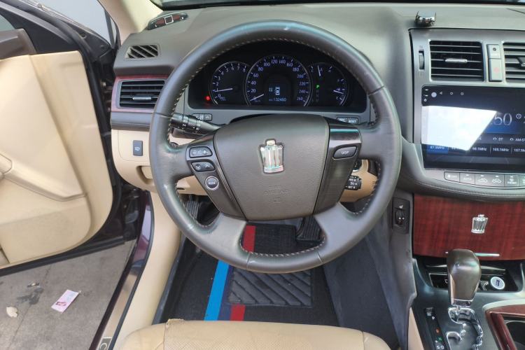 Used Toyota Crown 2012 2.5L Royal Comfort Edition Steering Wheel