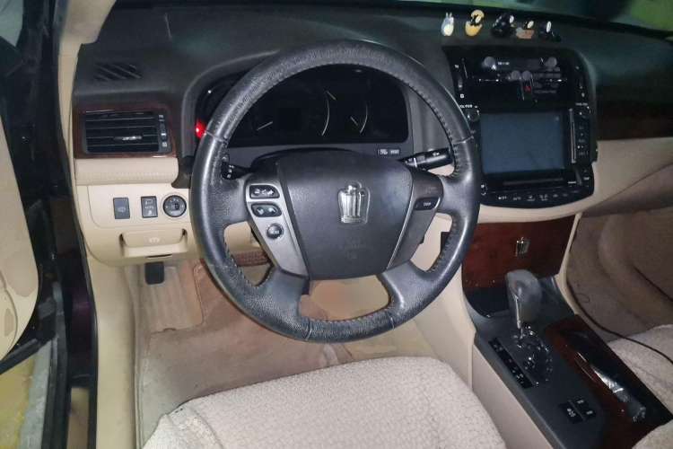 Used Toyota Crown 2012 2.5L Royal Leather Edition Steering Wheel