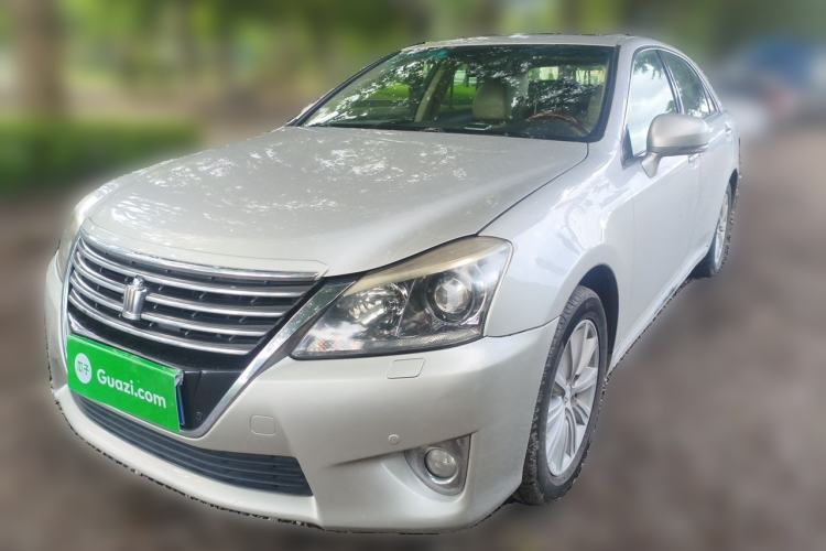 Used Toyota Crown 2012 2.5L Royal Leather Edition Guazi used car, China used car export, Used car for sale, Used Toyota cars, Cheapest cars for sale